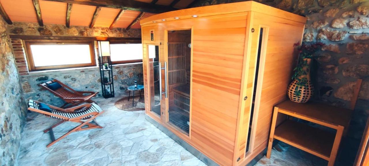 Casale Al Lago Con Piscina E Sauna Corbara  Eksteriør billede